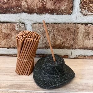 Black Speckled Cowboy Hat Incense Holder with Brown Incense Sticks